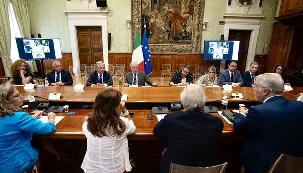  GOVERNO ITALIANO APROVA LEI QUE PERMITE DETENÇÃO DE CRIANÇAS A PARTIR DOS 6 ANOS