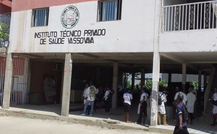  INSTITUTO TÉCNICO PRIVADO VASSOVAVA PREVÊ LANÇAR PARA O MERCADO ESTE ANO PERTO DE 500 PROFISSIONAIS DE SAÚDE.