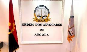  NOVA DIRECÇÃO DA ORDEM DOS ADVOGADOS DE ANGOLA COLOCA ORDEM NA CLASSE.