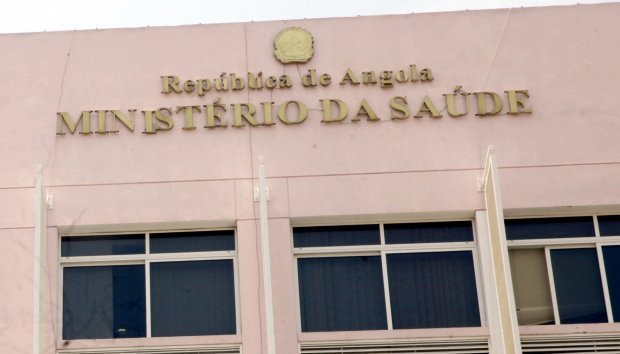  MINISTÉRIO DA SAÚDE COMBATE CÓLERA NO BAIRRO PARAÍSO EM CACUACO