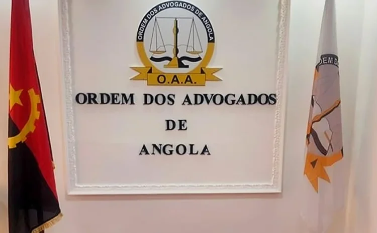  JORNALISTA RUI KANDOVE, ESCREVEU: A PROVIDÊNCIA DO SILÊNCIO